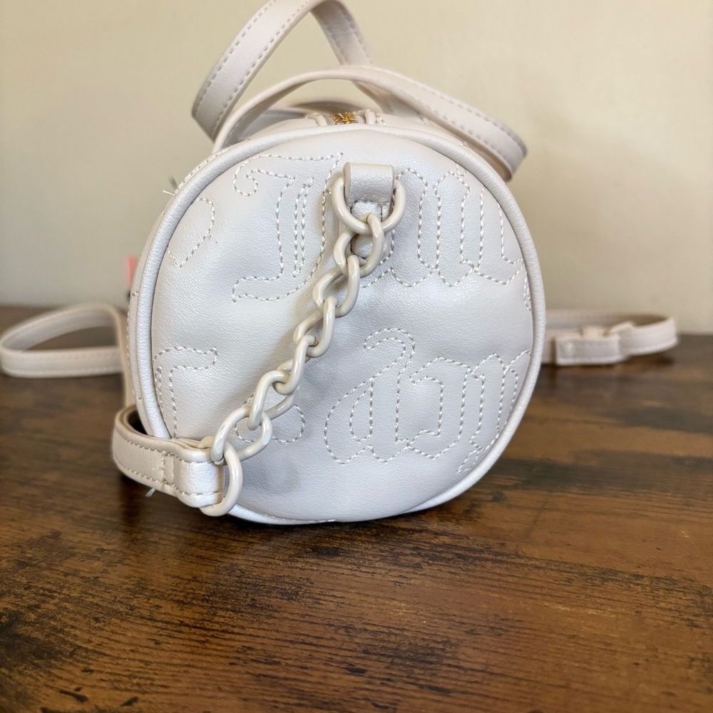 Juicy Couture | White Mini Barrel Bag NWT - Picture 3 of 6